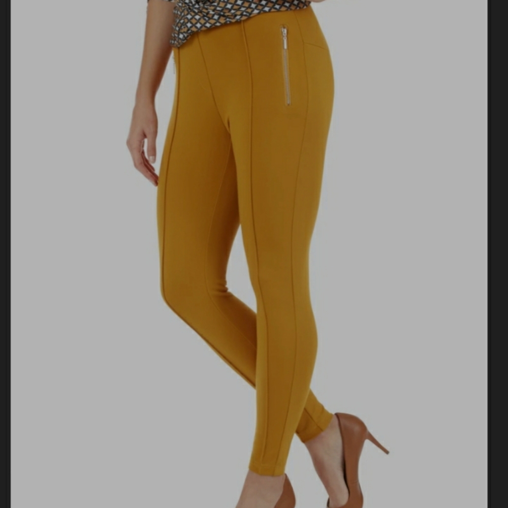 ⭐NWT 89+ Madison Mustard zipper trim tapered pants